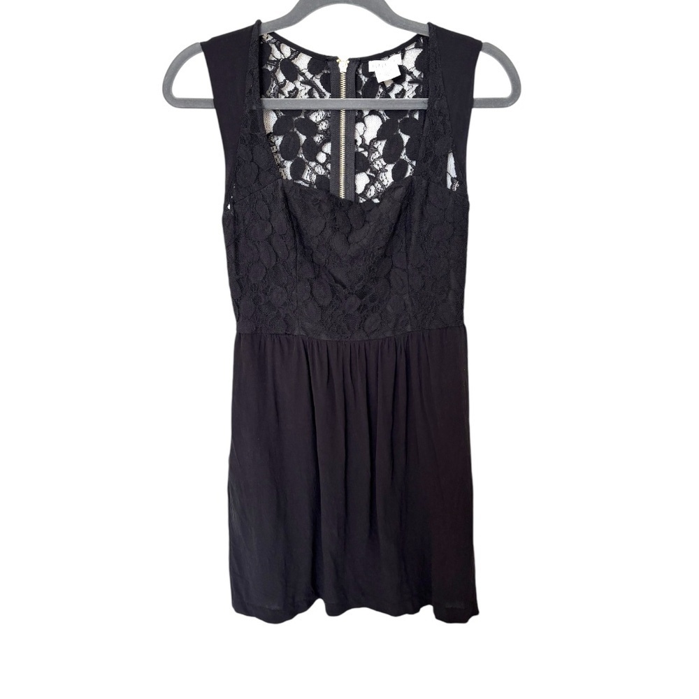 Reform Dress Sleeveless with Lace on Front and Back Size 0